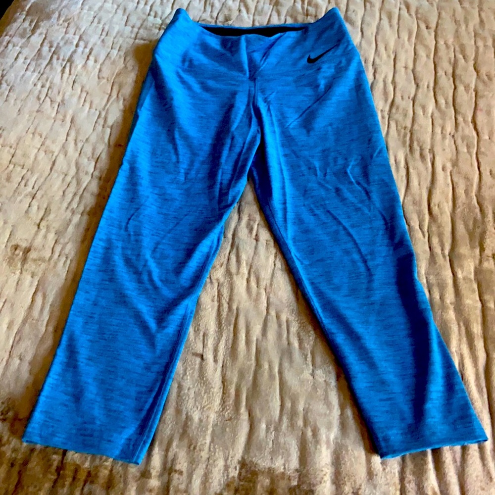 Size small Nike DRI-FIT athletic pants excellent like new condition